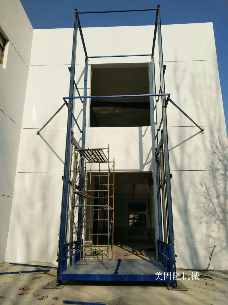 渭南仓库专用导轨式升降货梯价格